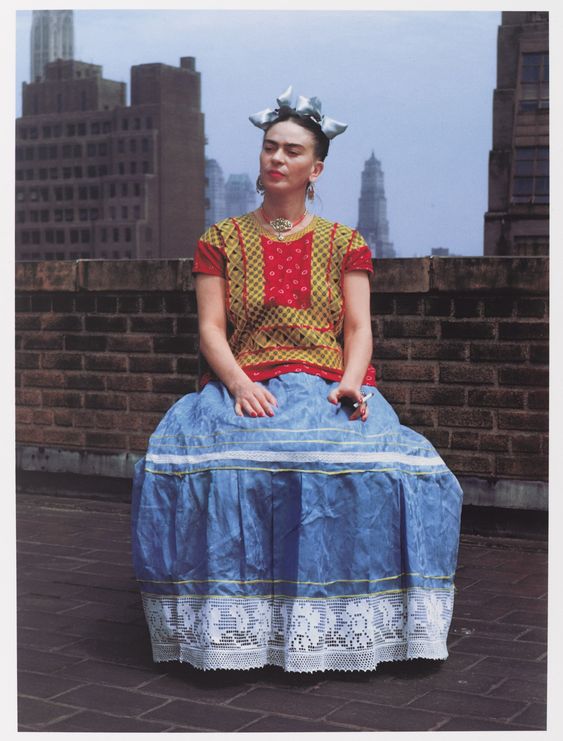Traje de tuhana Frida Kahlo