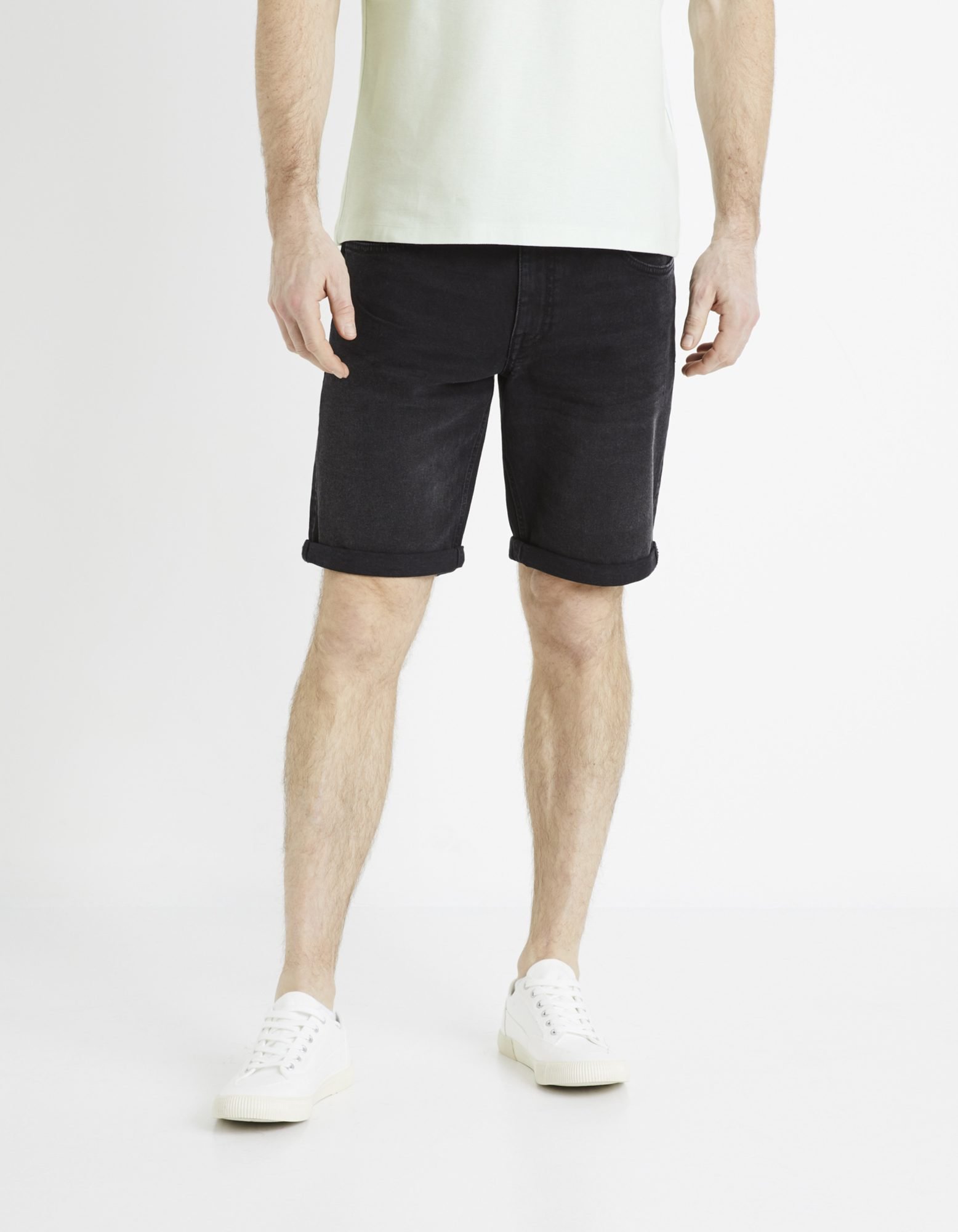 Pantalón corto negro Celio