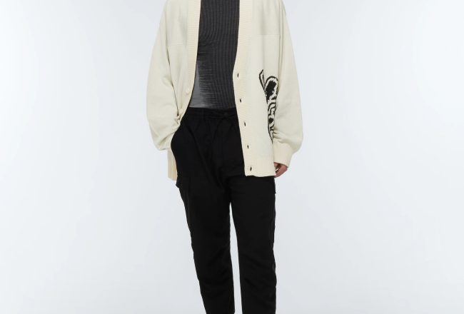 style avec un cardigan homme