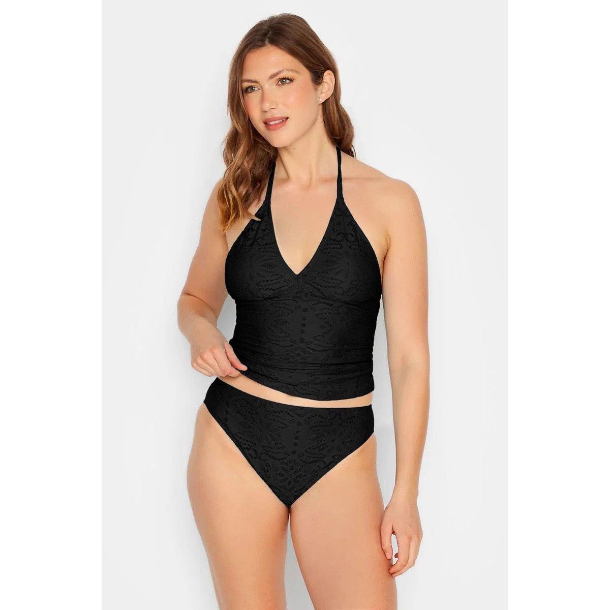 Tankini negro de crochet Long Tall Sally