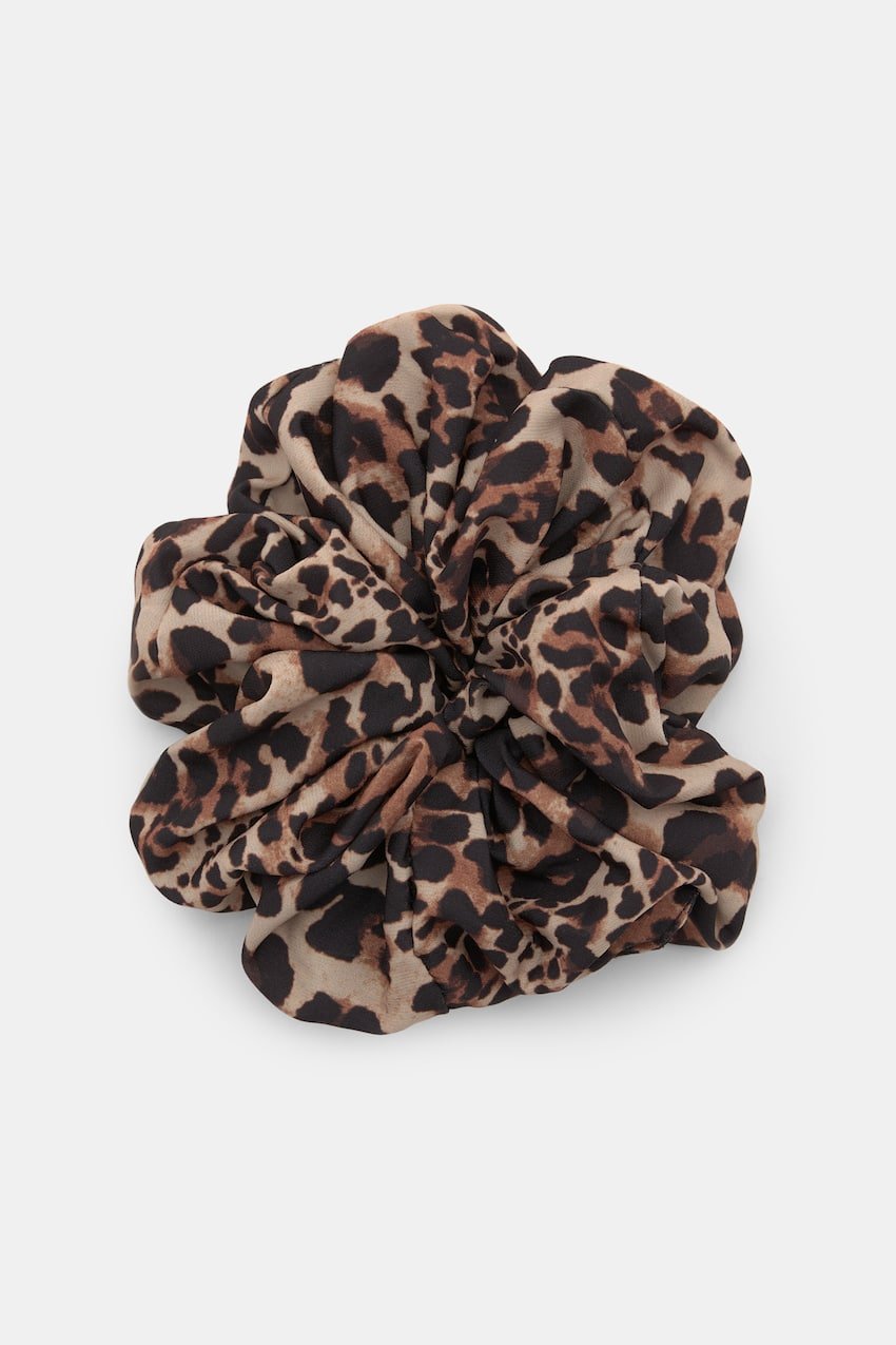 Chouchou con estampado de leopardo Pull & Bear