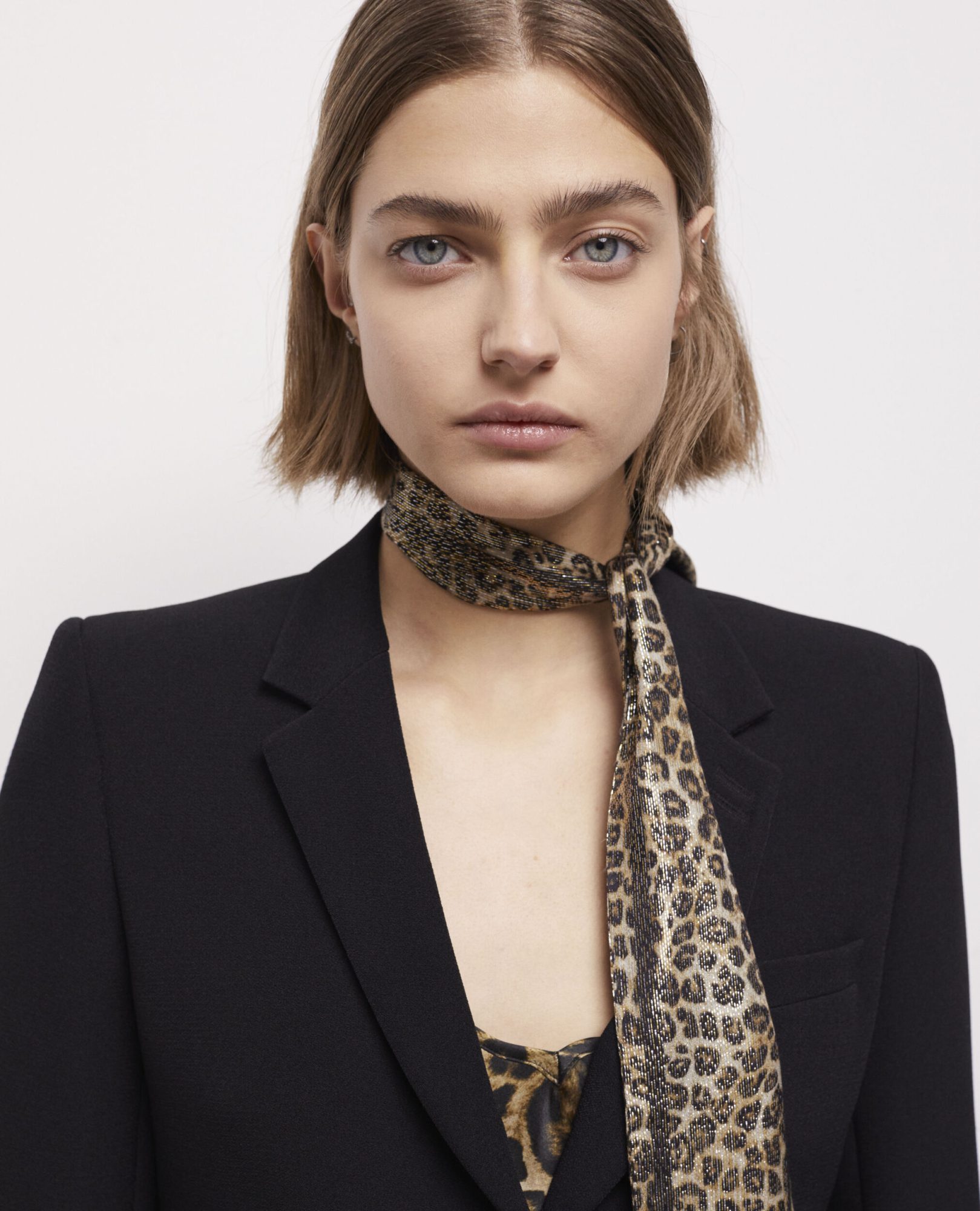 Foulard con estampado de leopardo The Kooples