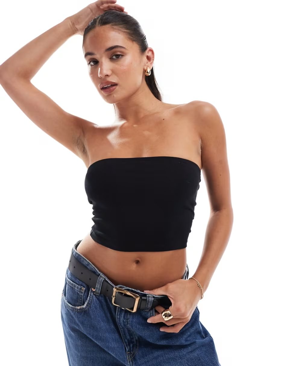 Top bandeau negro Asos Design