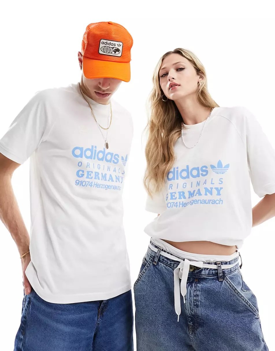 Camiseta con estampado Adidas Originals