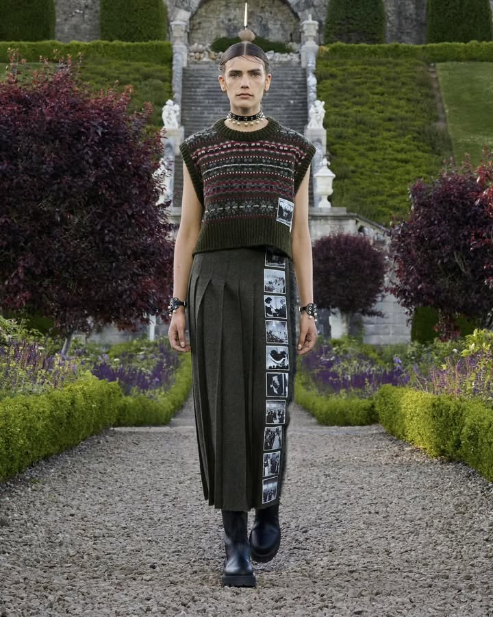 Look desfile crucero Dior 2025 The Kilt