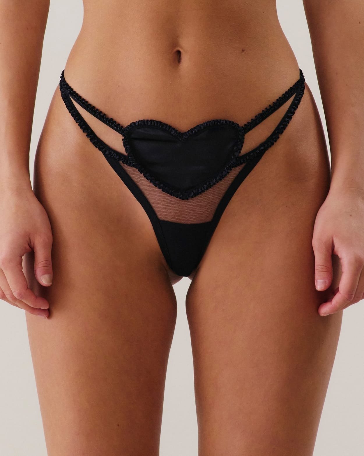 Notre selection coup de coeur pour une Saint Valentin memorable 1 Lingerie Saint Valentin lirresistible selection signee Undiz Modalova