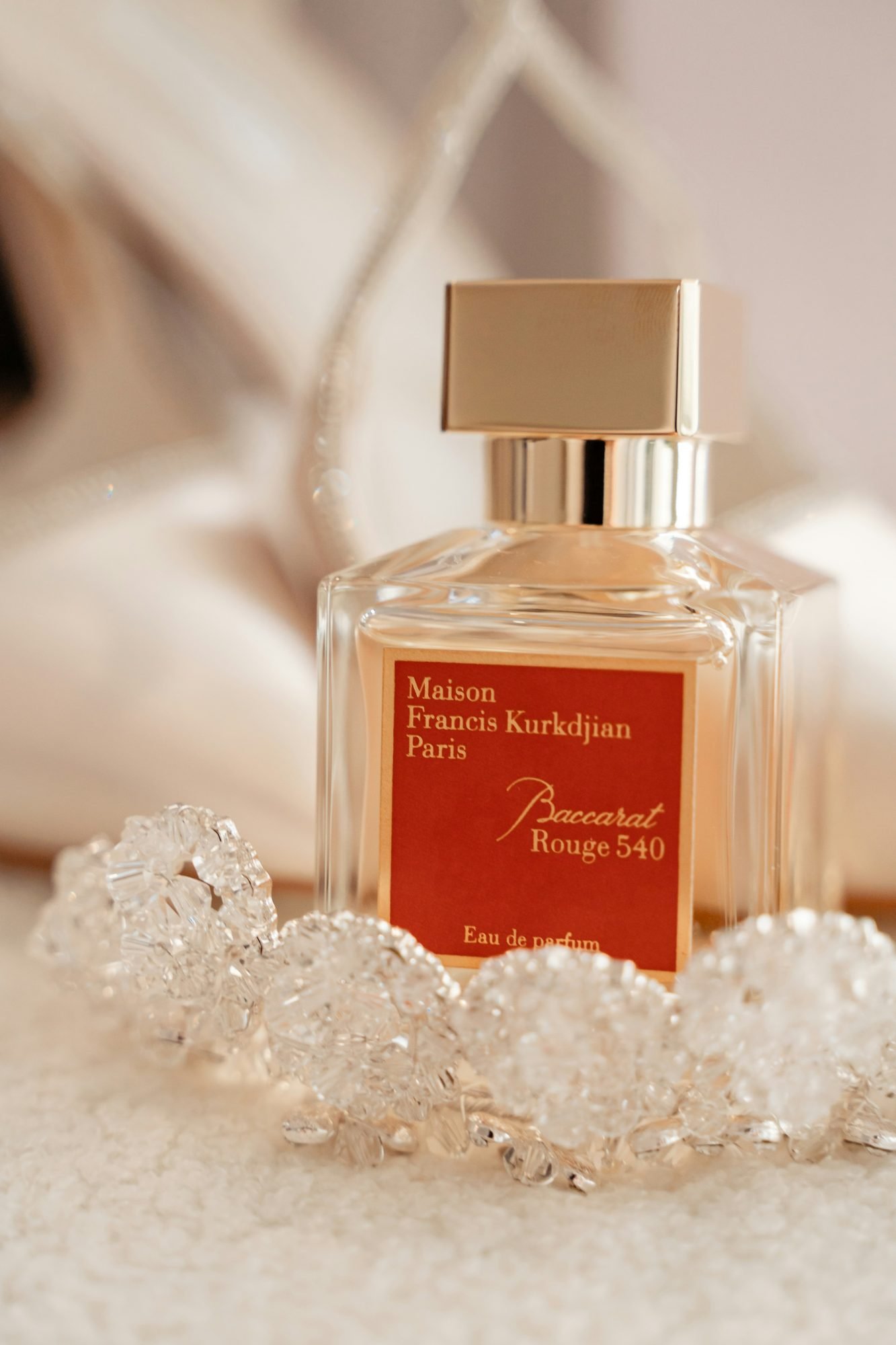 Cinco fragancias que marcaron una era Fragancias de culto el momento perfecto para hacerlas tuyas Modalova