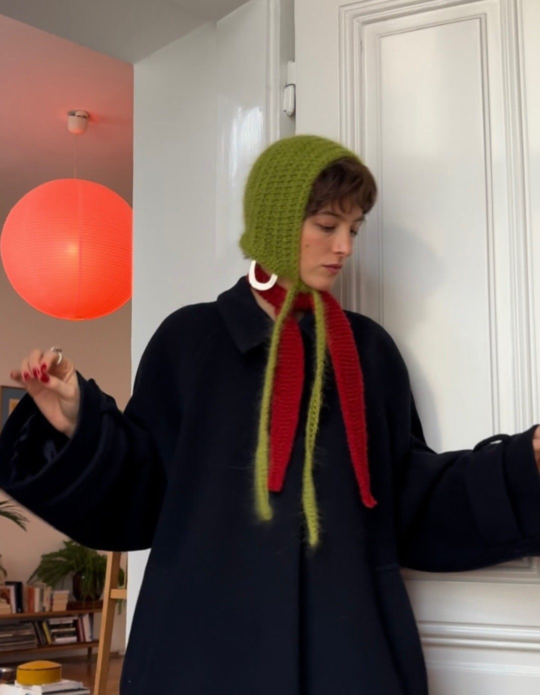 Cagoule en crochet avec cordon