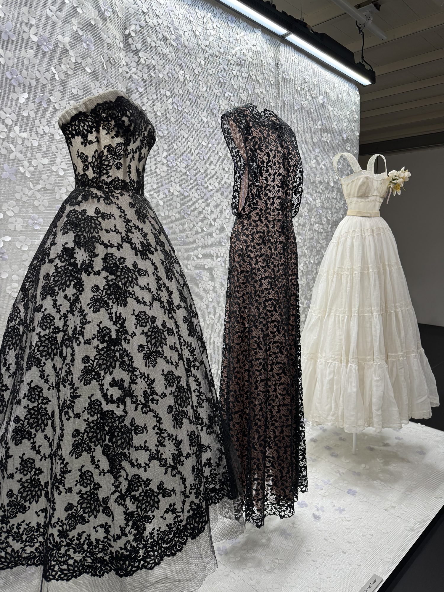 Expo París Fundación Azzedine Alaïa y Galería Dior, foto Pauline PINOT