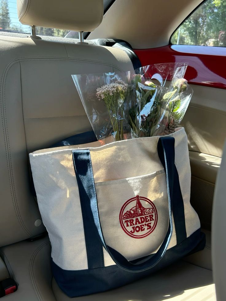 Tendencia bolsa tote de Trader Joe's