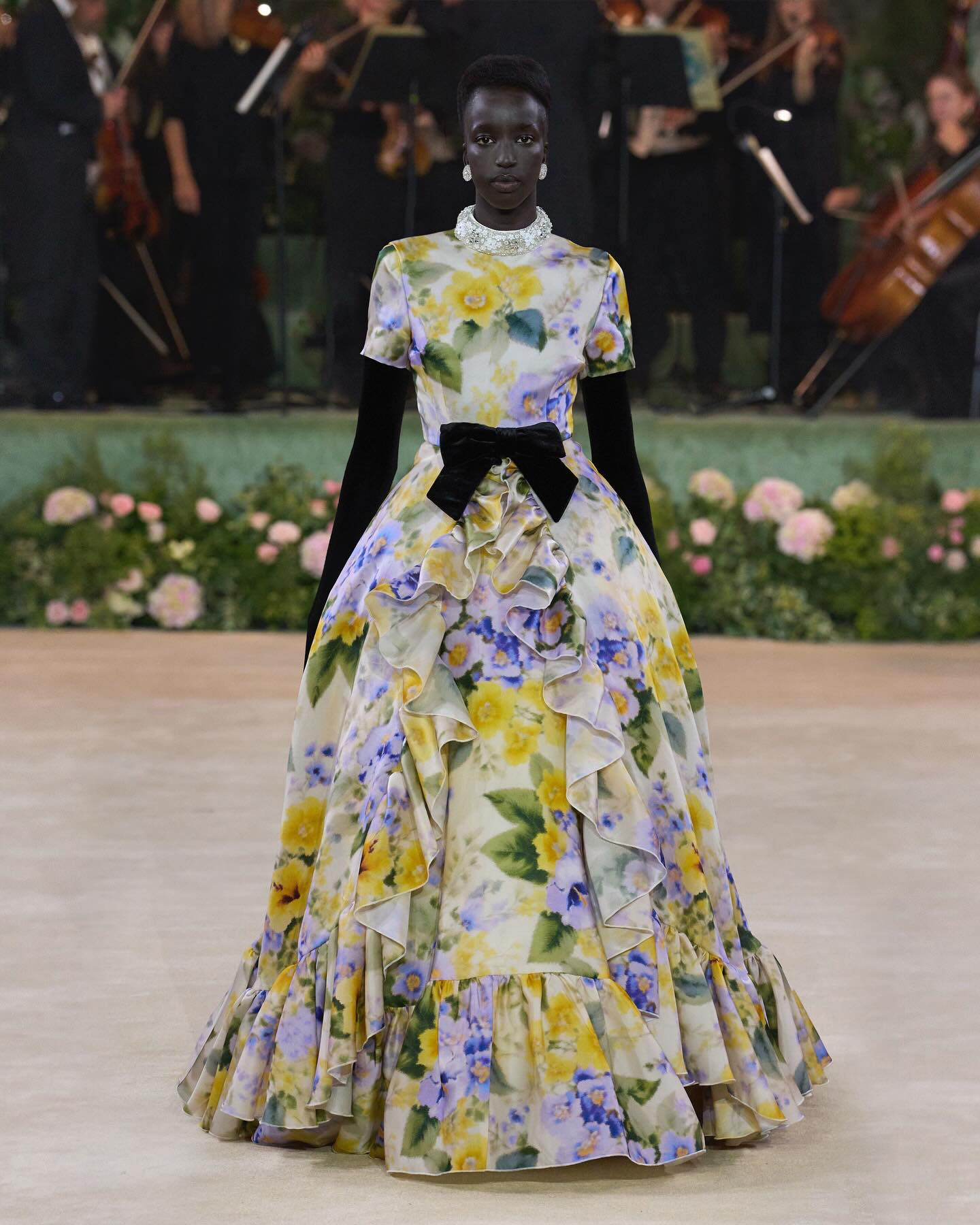 Vestido motivo floral SS26