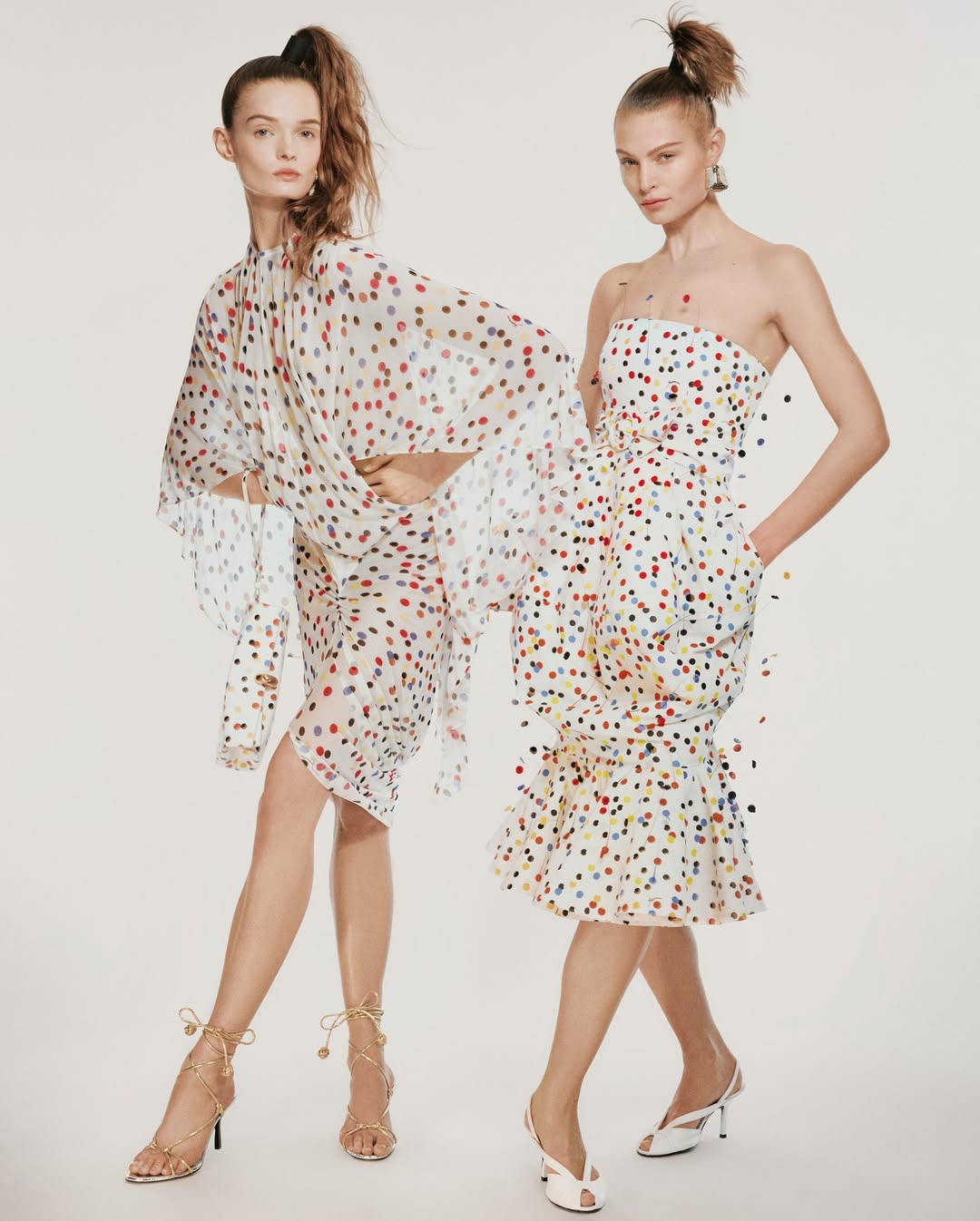 ¿La tendencia de los flecos regresa esta primavera? 9 Atuendo confeti Le Palmier Jacquemus