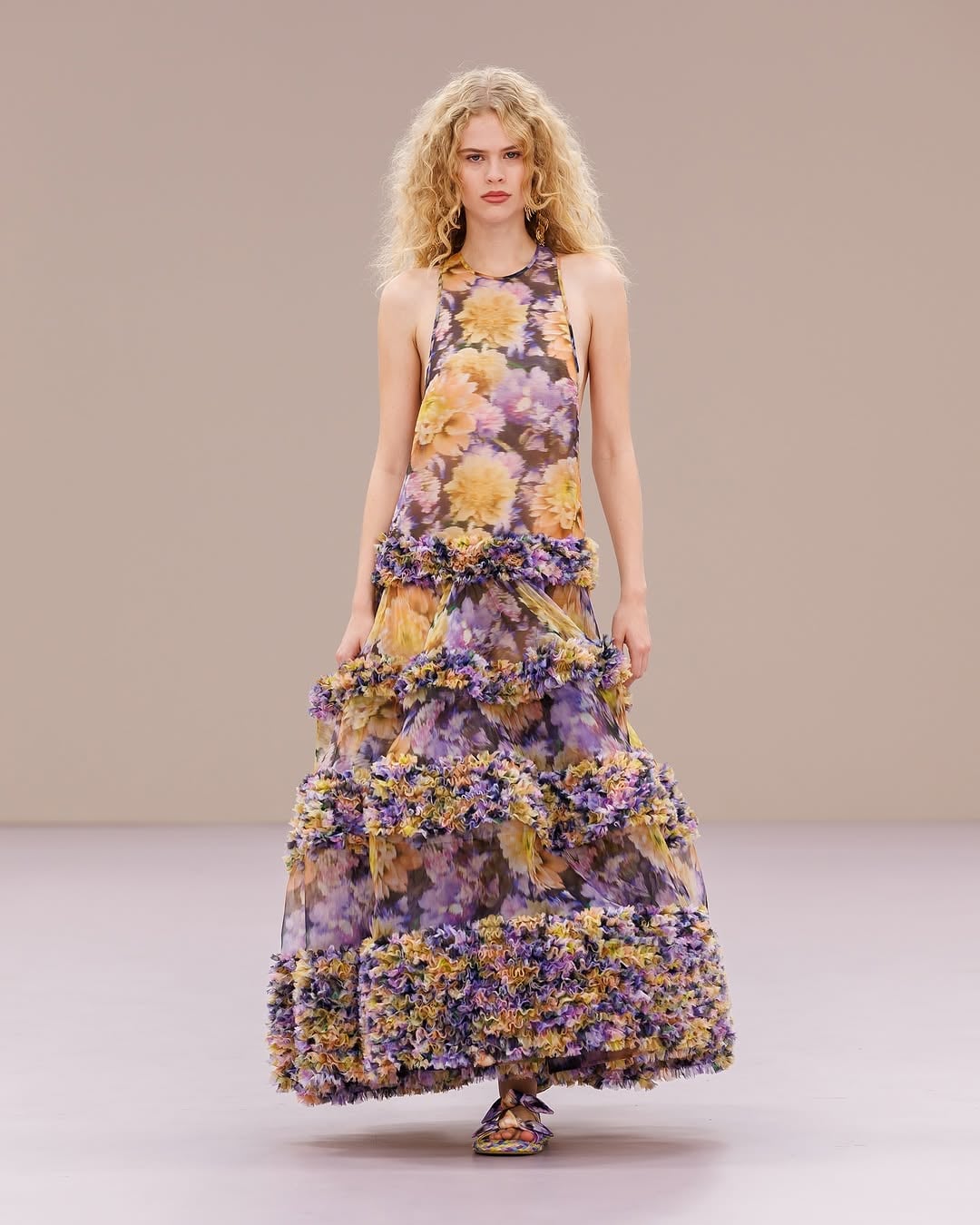 Vestido flores en relieve Zimmerman
