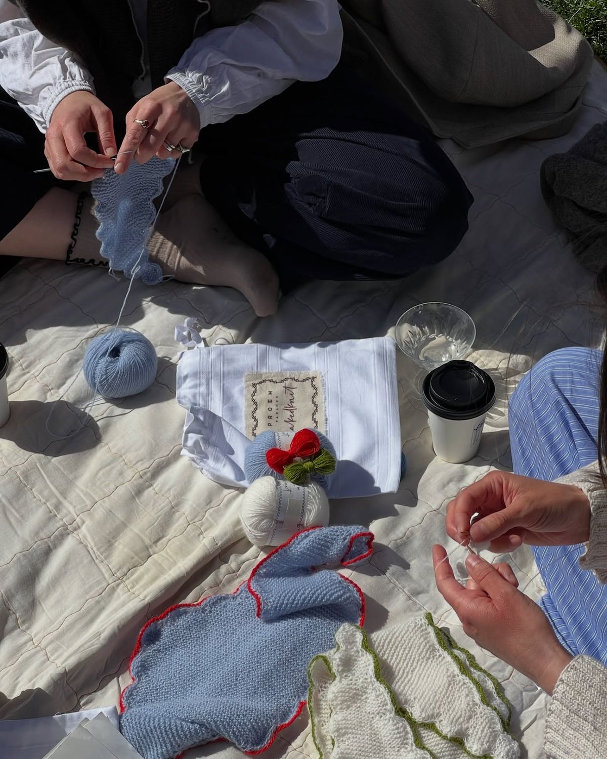 Nuestras inspiraciones de bufanda DIY de ganchillo de Sophie 7 Patrón de bufanda Sophie de Naked Knit
