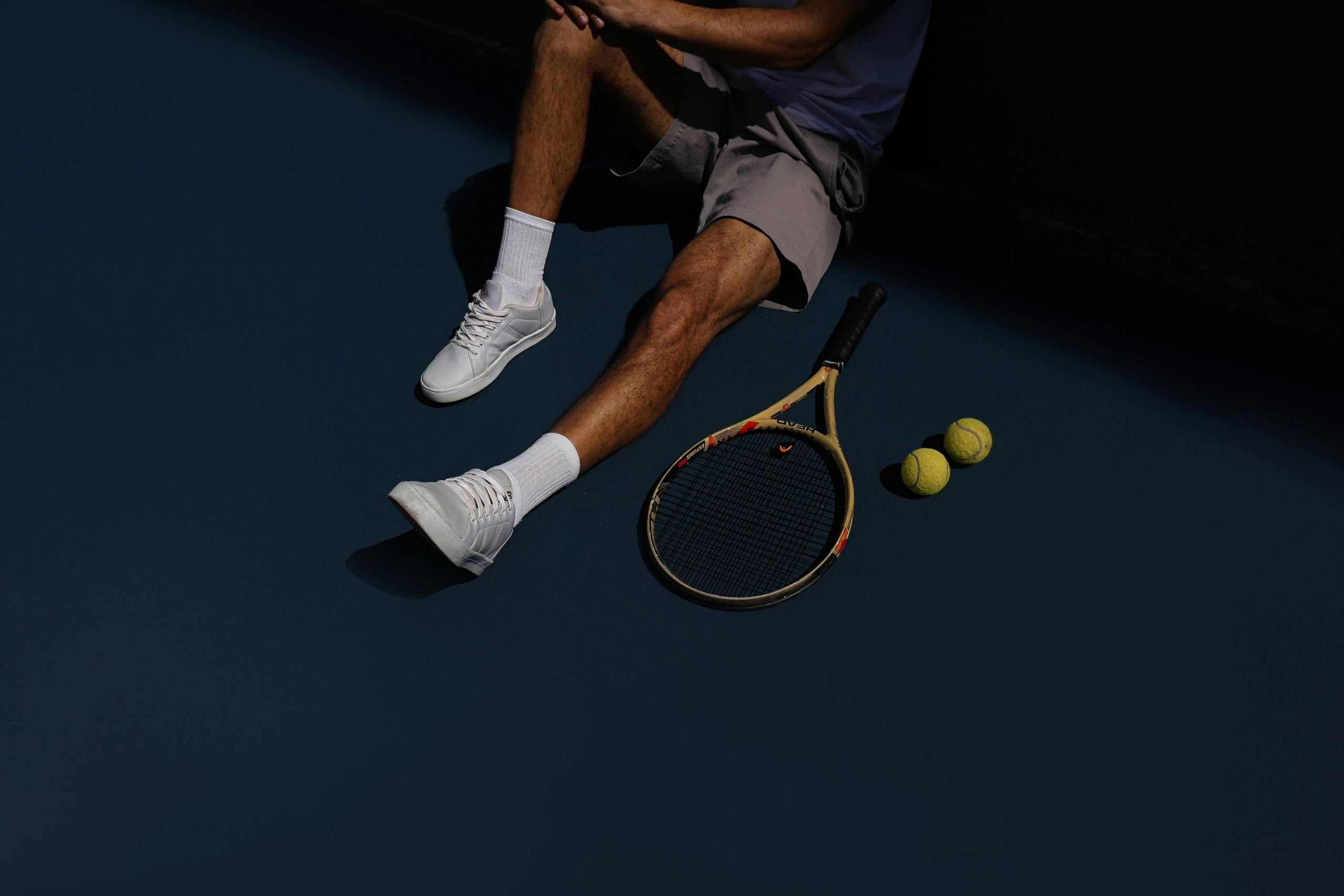 A Roland Garros la sneaker signe lelegance masculine Modalova scaled