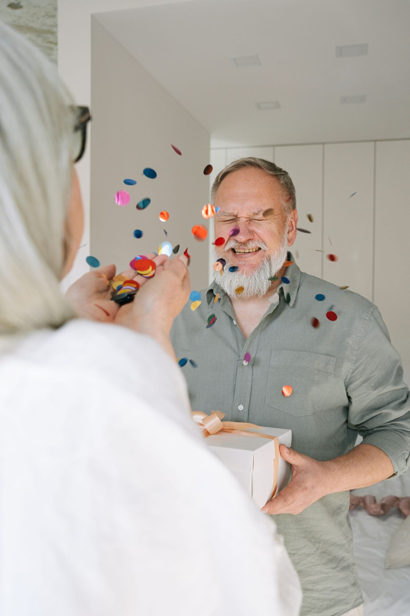 Laudace du cadeau insolite surprendre sans perdre le style Pour la Fete des peres faut il jouer la tradition ou laudace Modalova