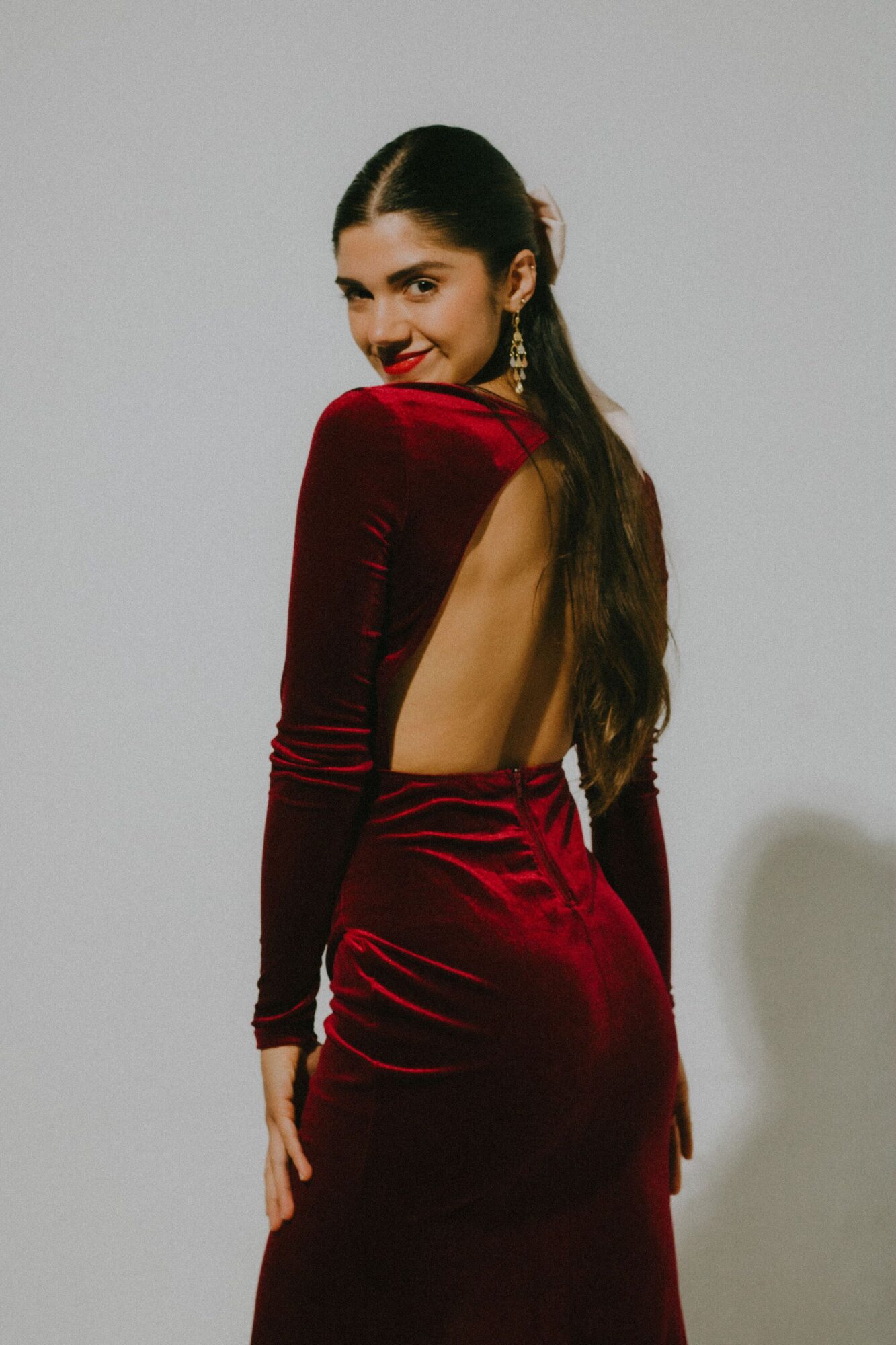 Casino chic: el arte de eludir el código de vestimenta 2 Le dress code casino entre rituel et mise en scene Casino chic lart de dejouer le dress code Modalova