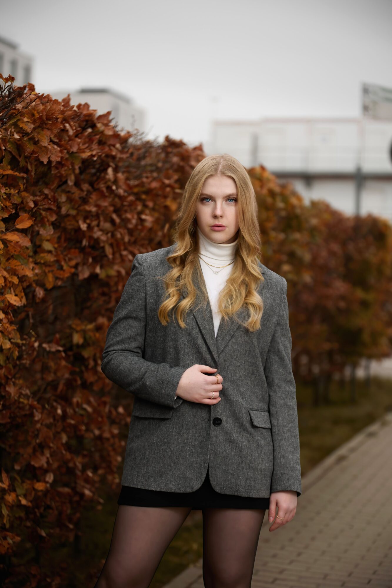 La matiere fait toute la difference 1 Cet hiver le blazer pour femme change de proportions Modalova
