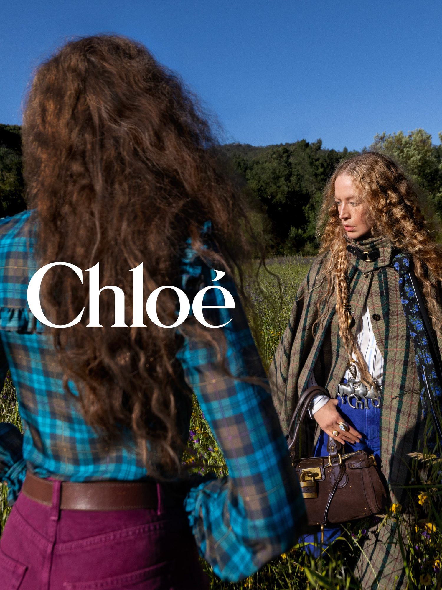 El tartán y el argyle como motivos insignia de este otoño 2 Camisa estampado tartán Chloé FW26